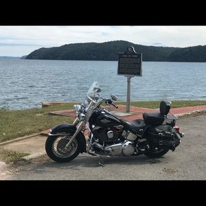 Meet your Posher, Robert